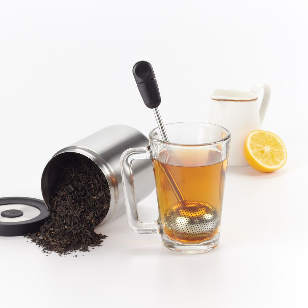 Twisting Tea Ball I3