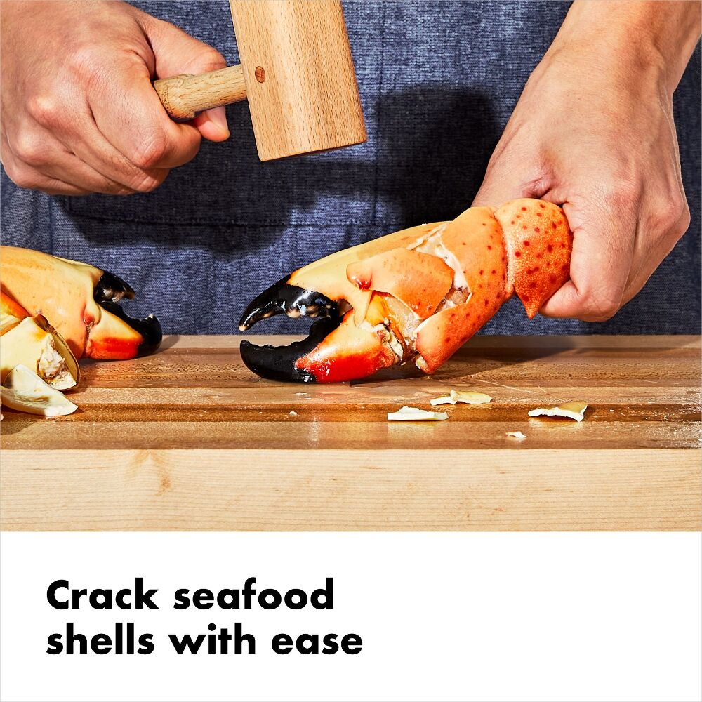 Wooden Seafood Mallet O5