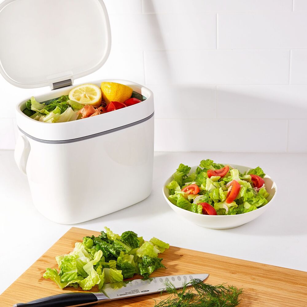 Easy-Clean Compost Bin - 1.75 Gal Z8