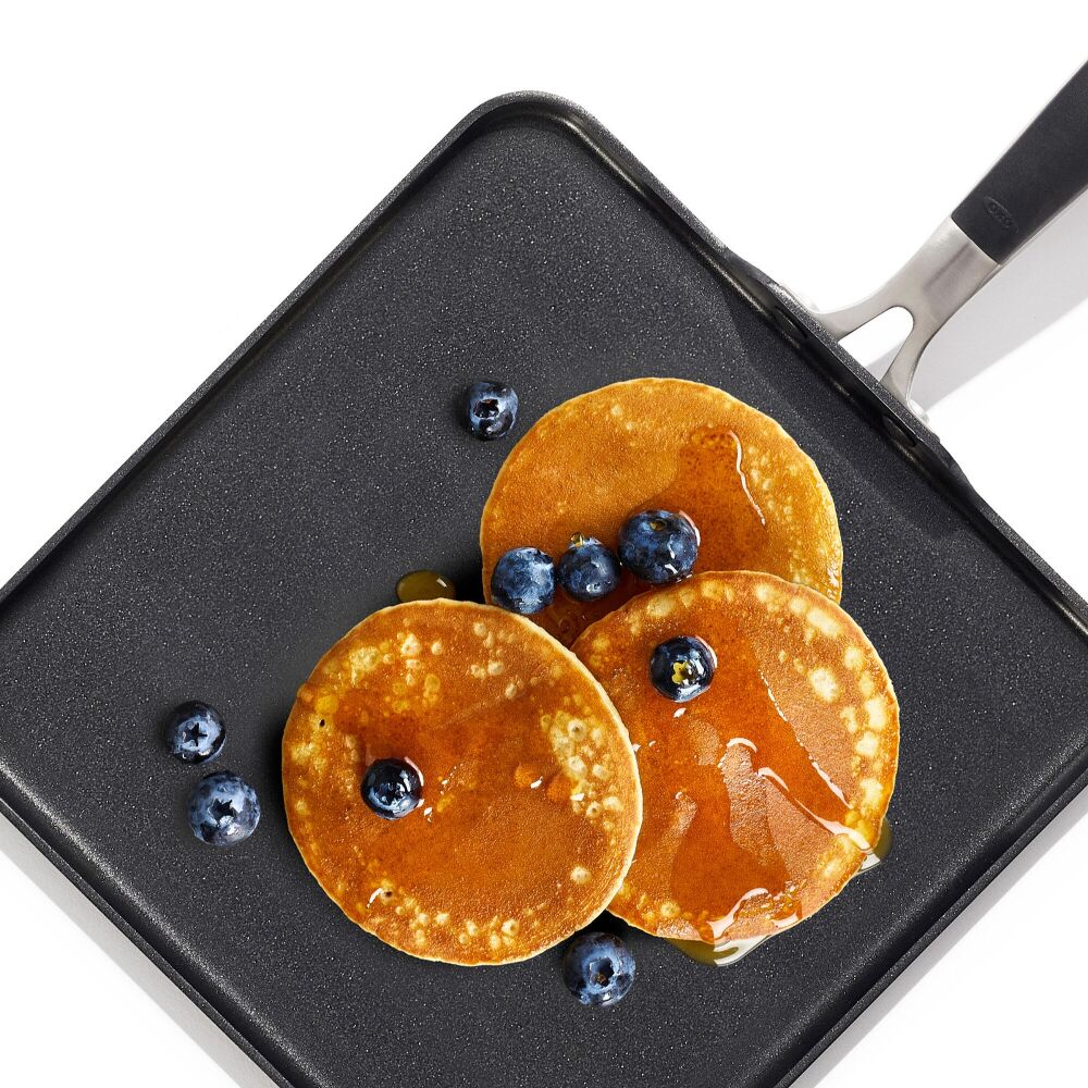 OXO Stainless Steel Everyday 11 in Square Griddle C0