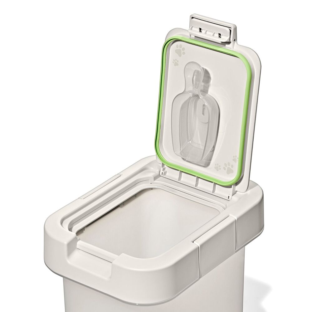 OXO Pet Airtight Food Container with Scoop — Small G1