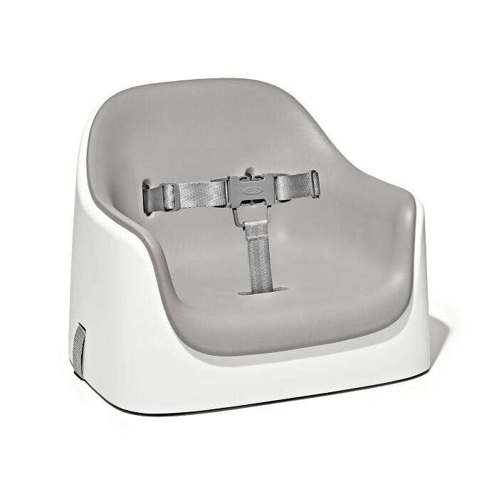 Nest Booster Seat with Removable Cushion X6
