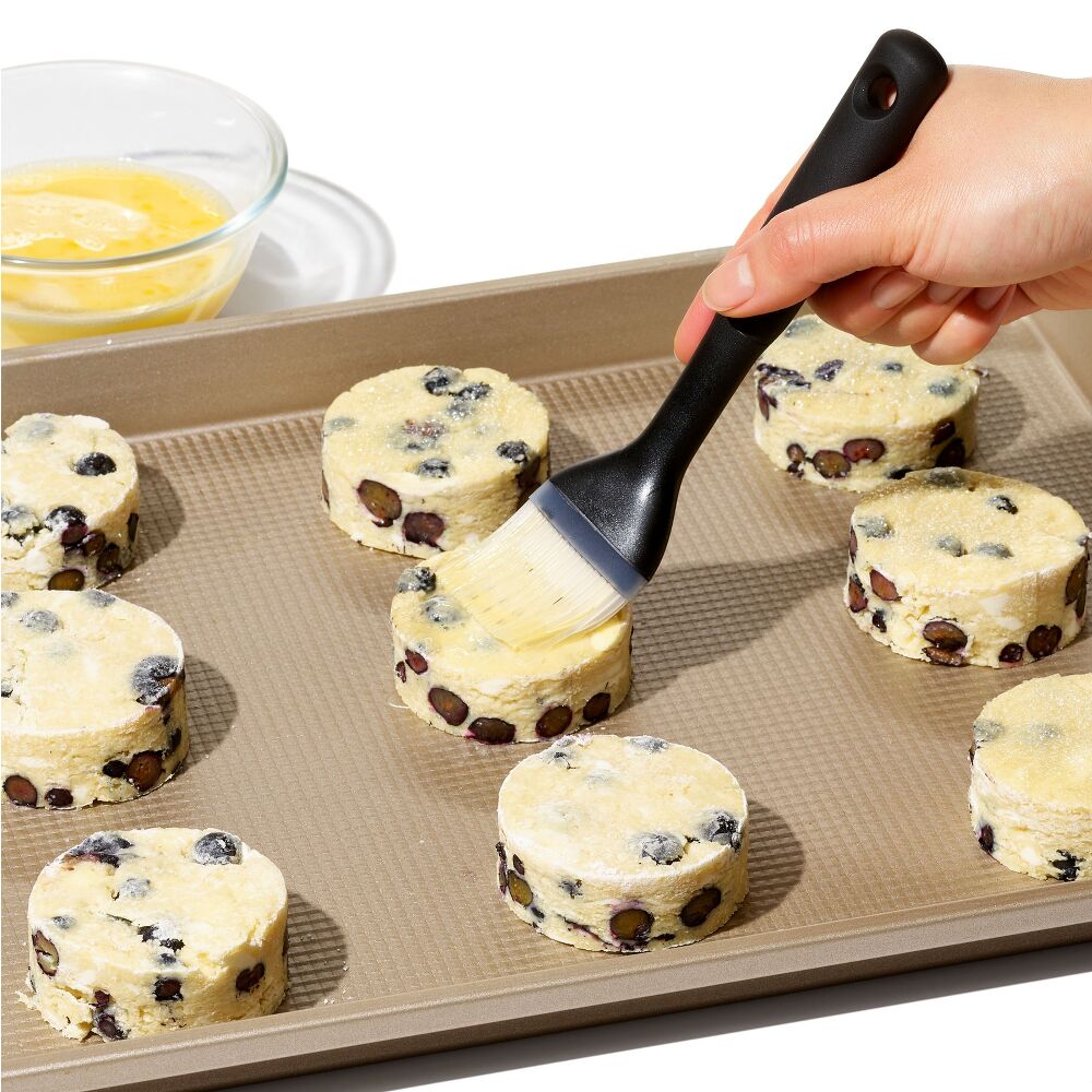 OXO Good Grips Silicone Pastry Brush U8