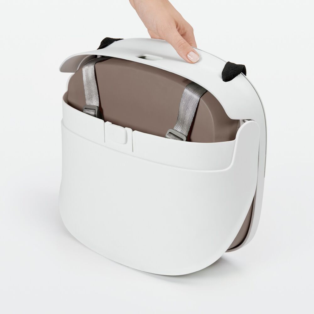 Perch Booster Seat with Straps A0