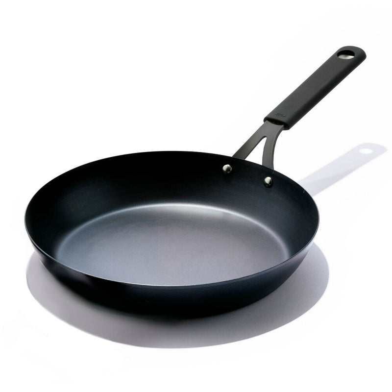 OXO Carbon Steel Obsidian Series 12-Inch Frypan with Silicone Sleeve Z4