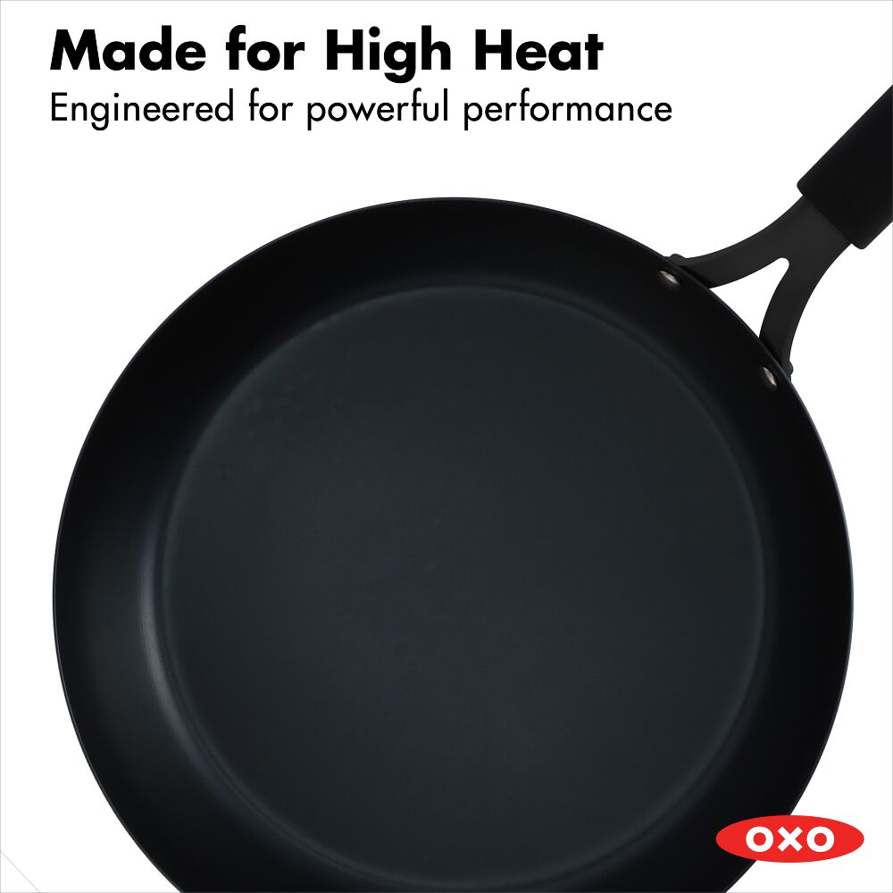 OXO Carbon Steel Obsidian Series 12-Inch Frypan with Silicone Sleeve Z4