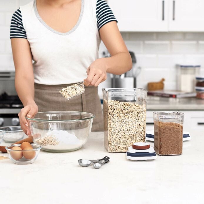 8-Piece POP Container Baking Set B1