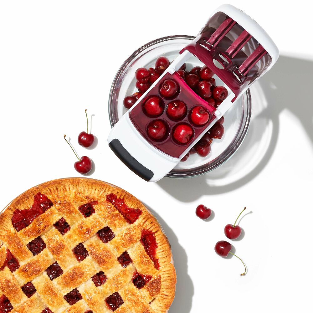 Quick-Release Multi Cherry Pitter M0