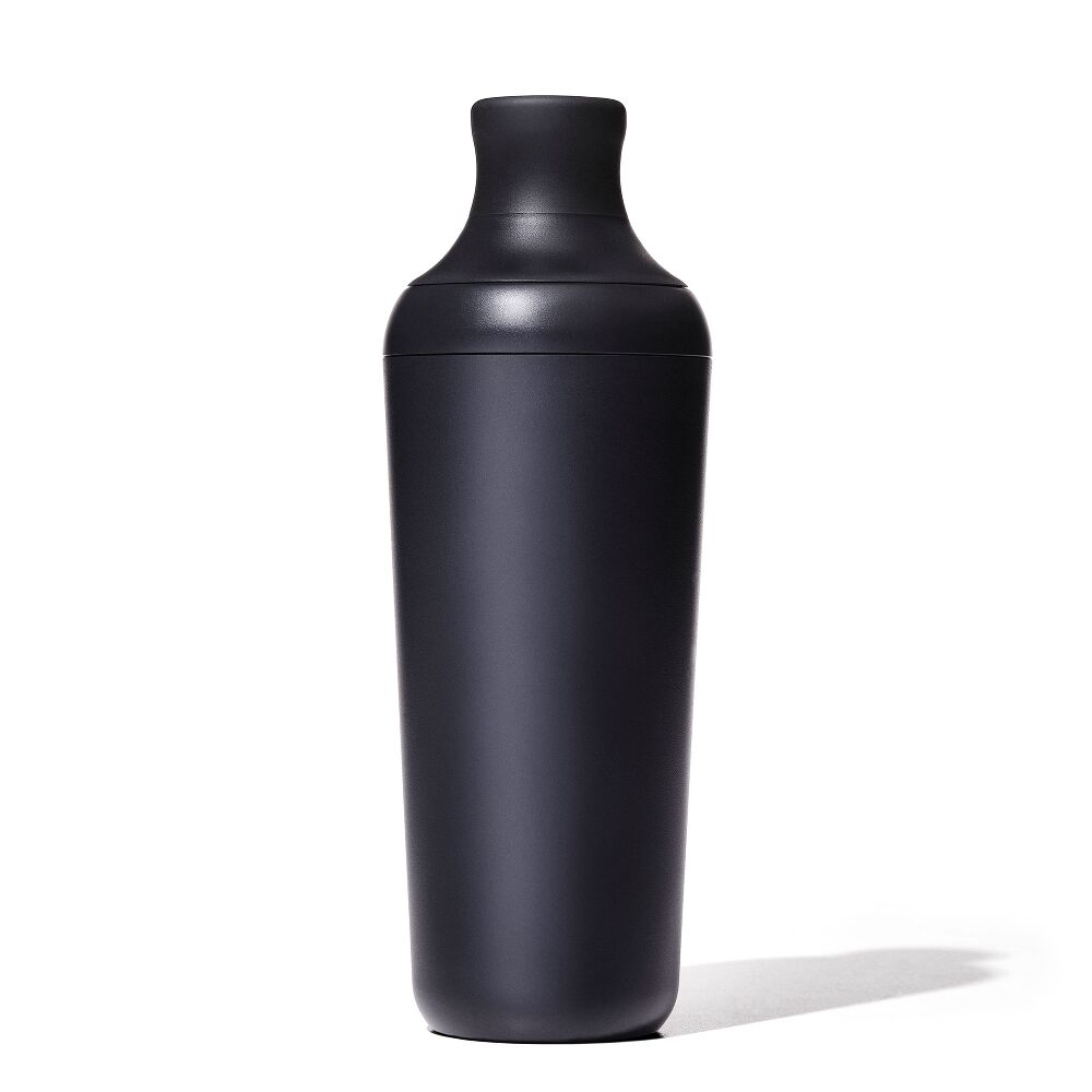 OXO Good Grips Plastic Cocktail Shaker- 20 oz/590 mL capacity E8