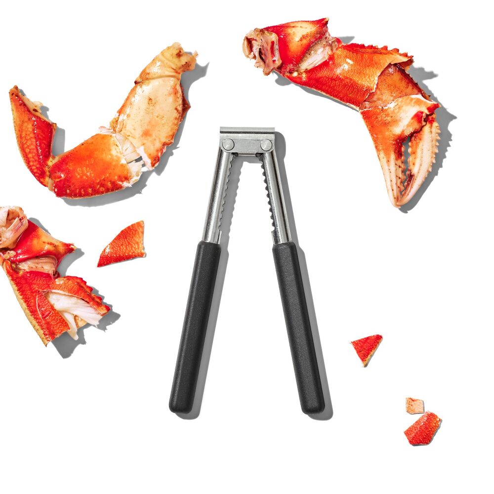 Seafood And Nut Cracker B1