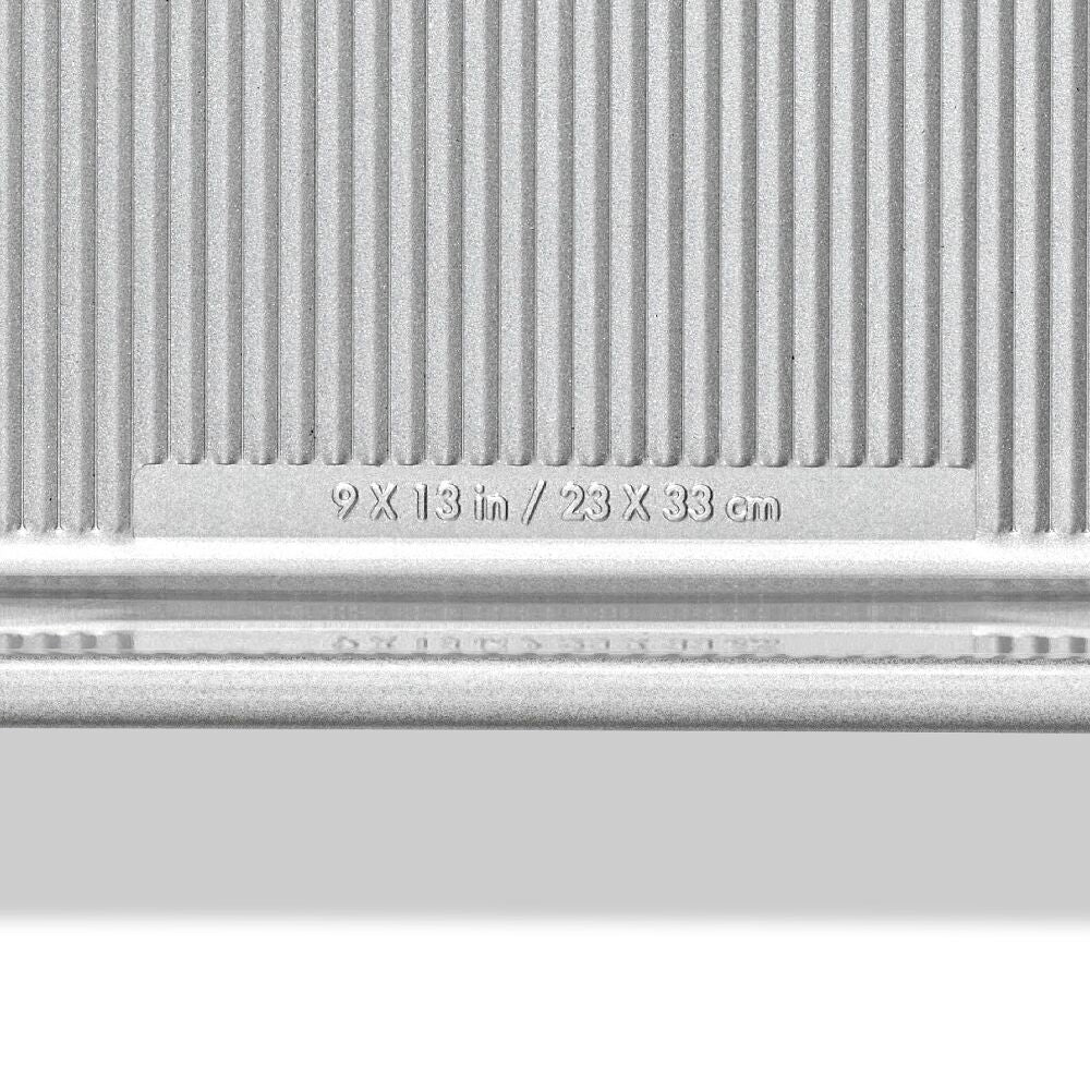 Non-Stick Pro Clear Coated 9 In x 13 In Cake Pan K3