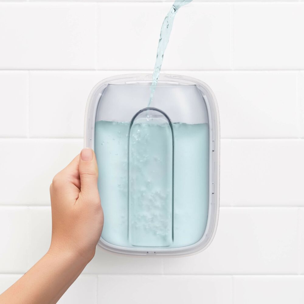 StrongHold™ Suction Fogless Mirror A8