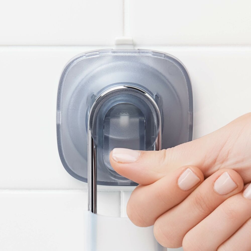 StrongHold™ Suction Fogless Mirror A8