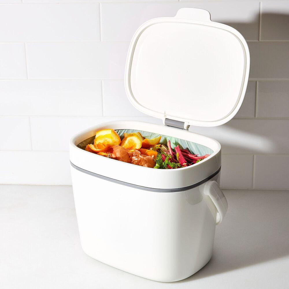 Easy-Clean Compost Bin - 1.75 Gal Z8