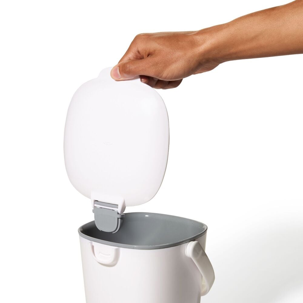 Easy-Clean Compost Bin - 0.75 Gal L6