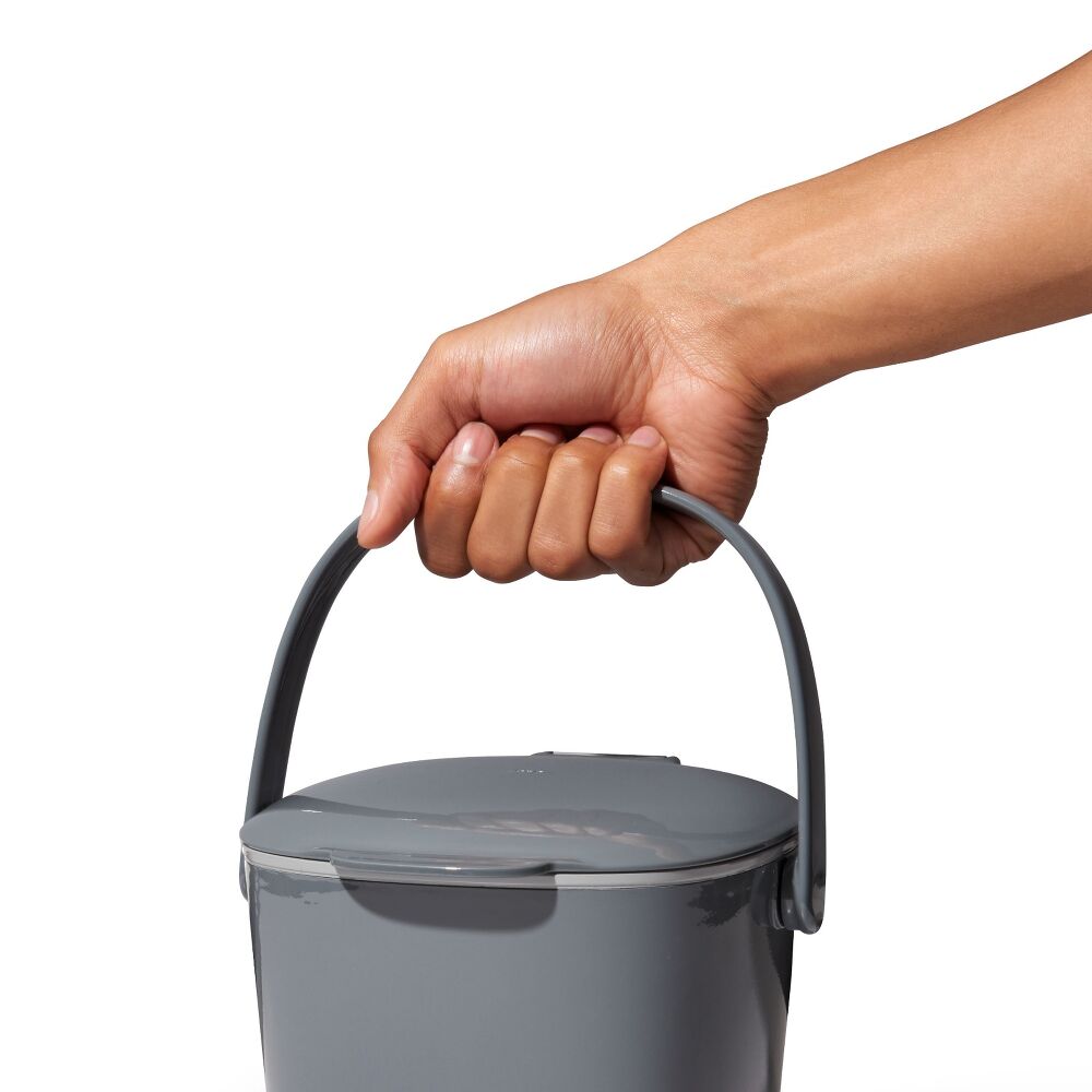 Easy-Clean Compost Bin - 0.75 Gal L6