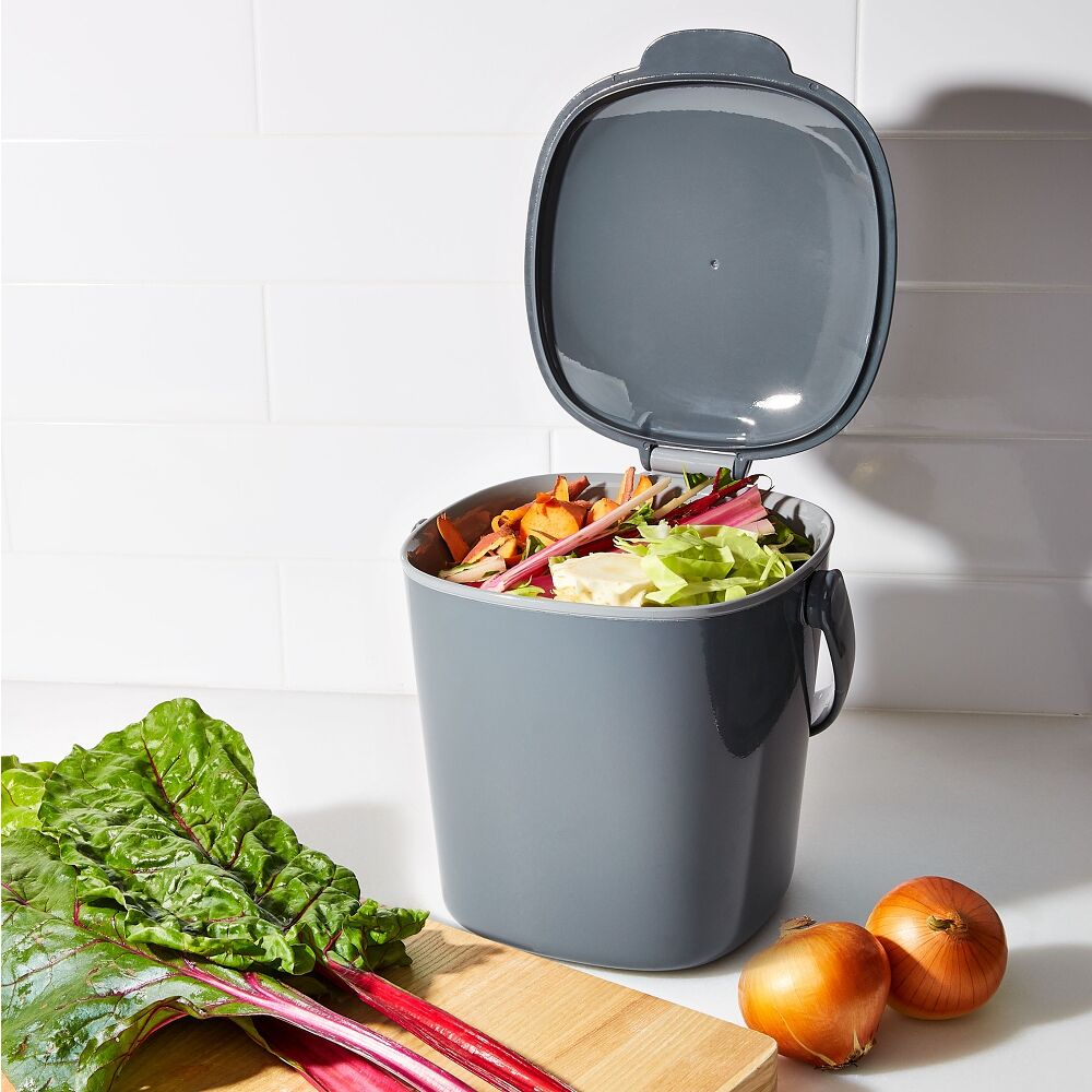 Easy-Clean Compost Bin - 0.75 Gal L6