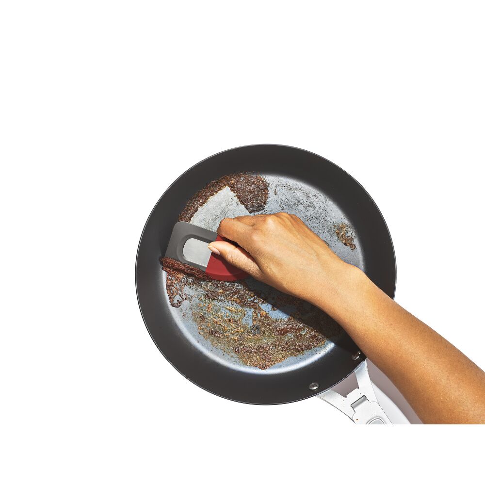 OXO Outdoor 3-in-1 Squeegee and Scraper I6