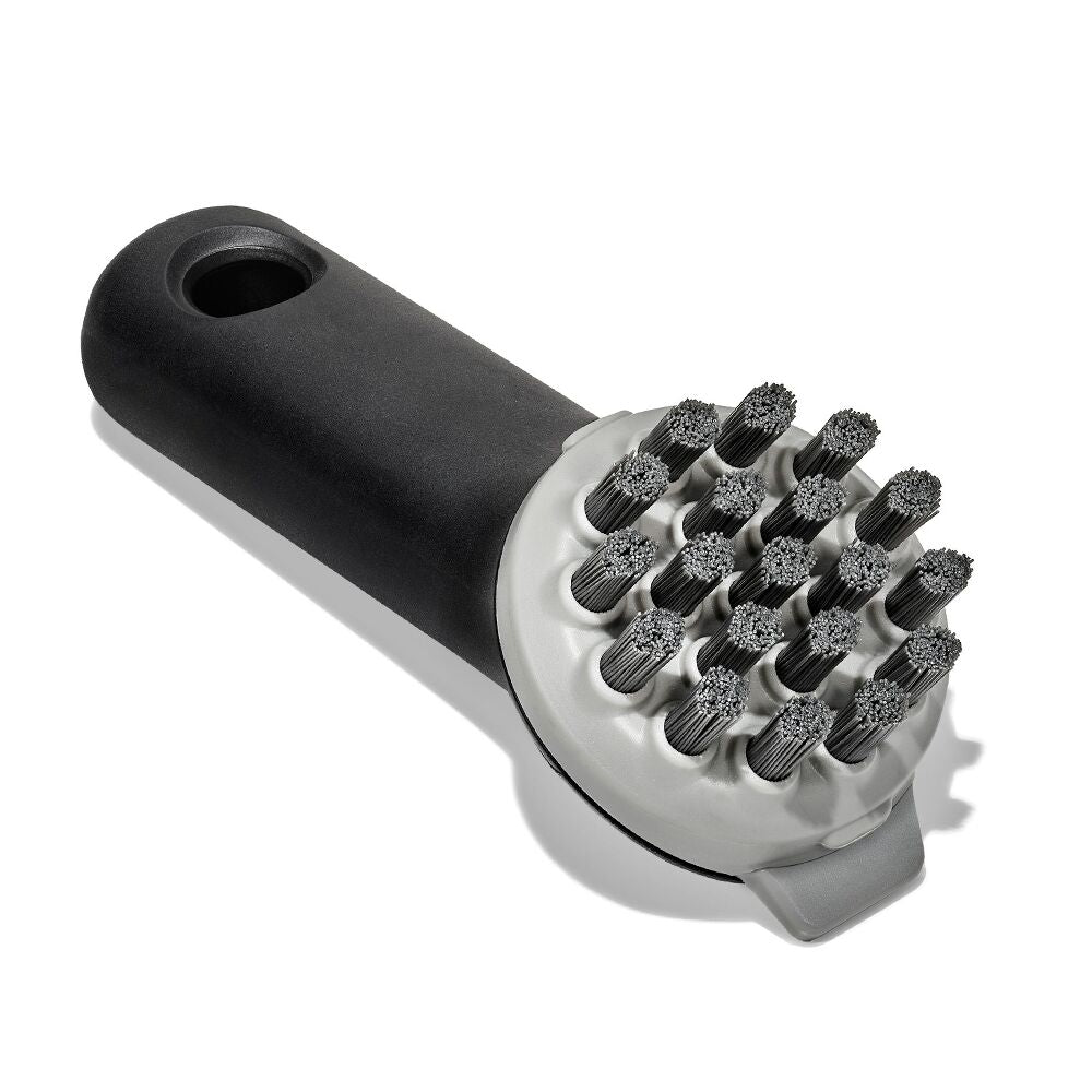 Cast Iron Brush C7