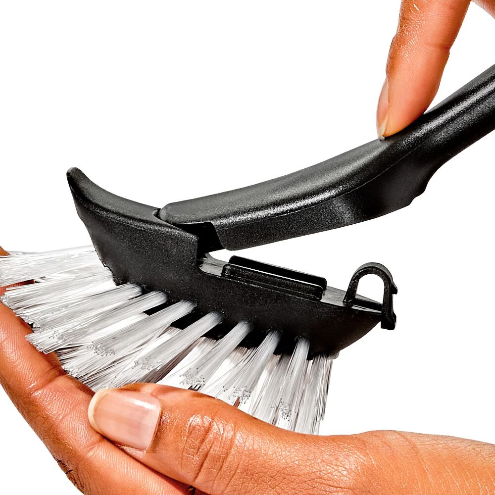 Steel Dish Brush with Replaceable Head R0