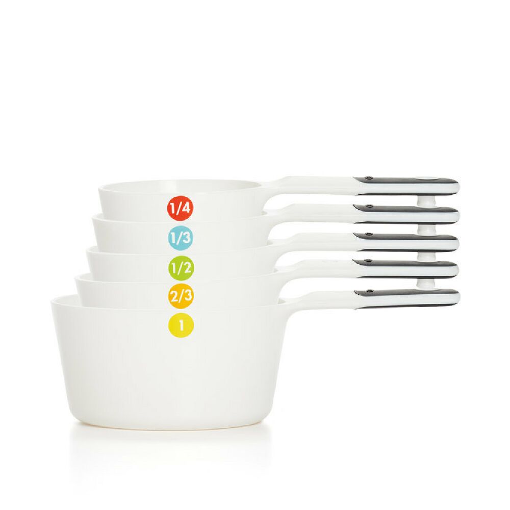 6 Piece Plastic Measuring Cups T9