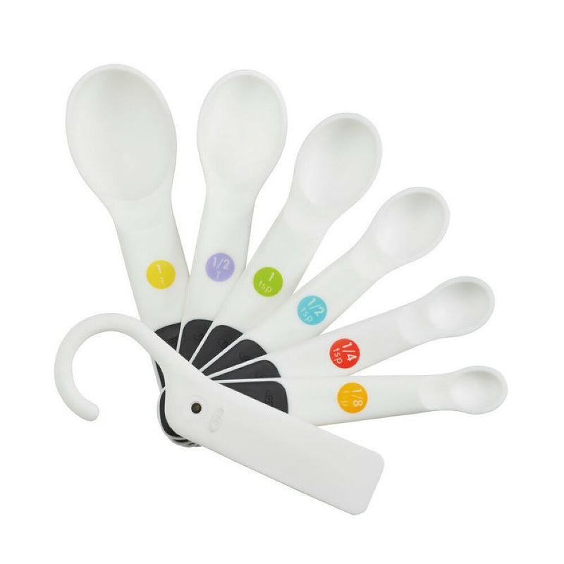 7 Piece Plastic Measuring Spoons - White C0
