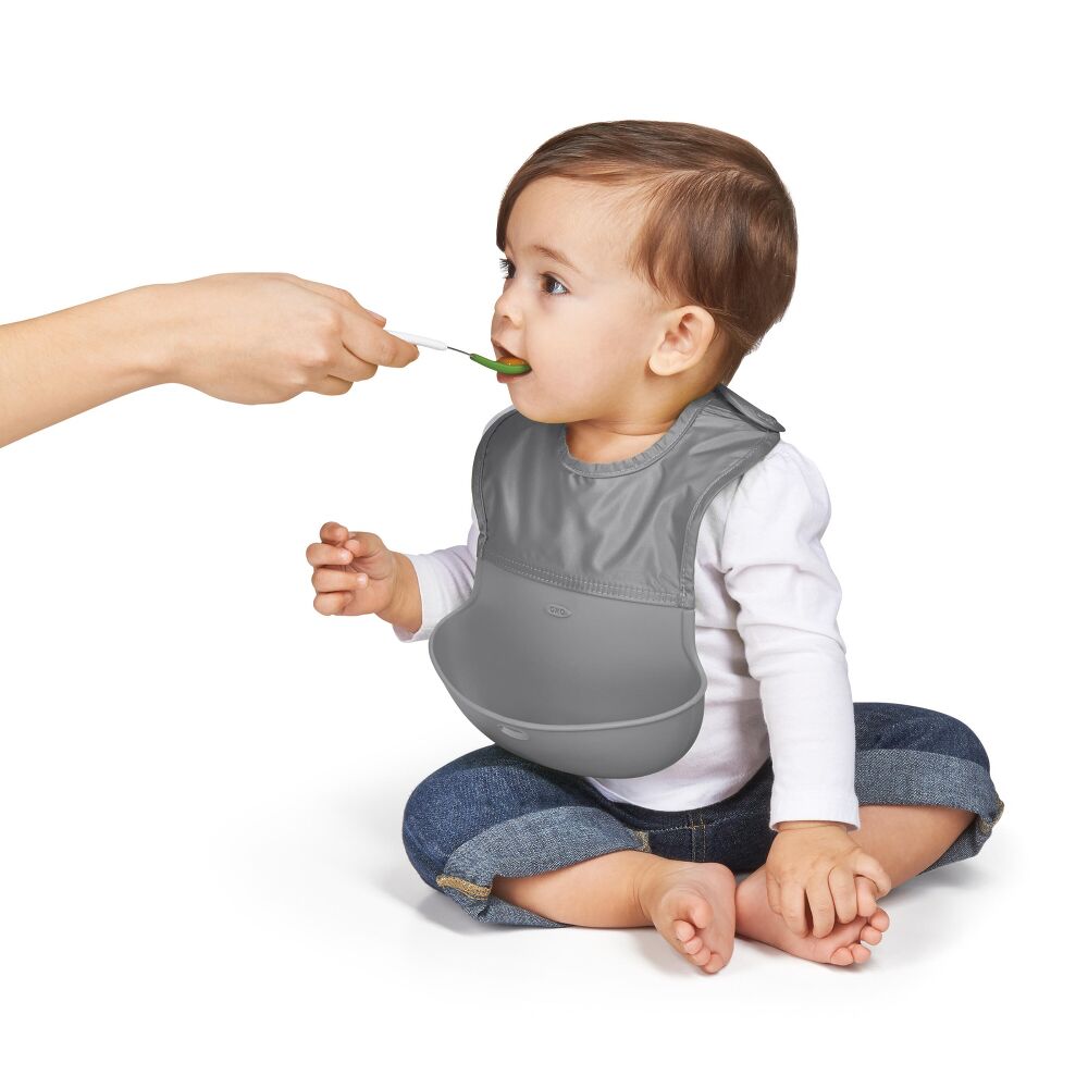 Roll-Up Bib Set Y5